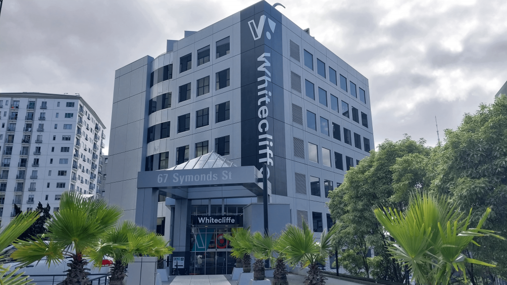 Whitecliffe – Kiwi Education